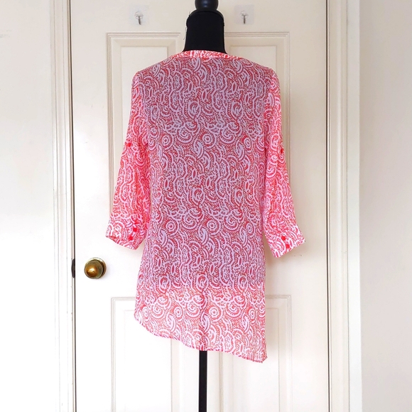 NWT The Limited Sheer Floral Uneven Length Loose Fit Tunic w/adjust 3/4 sleeve - Picture 2 of 5